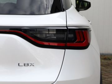 Lexus LBX